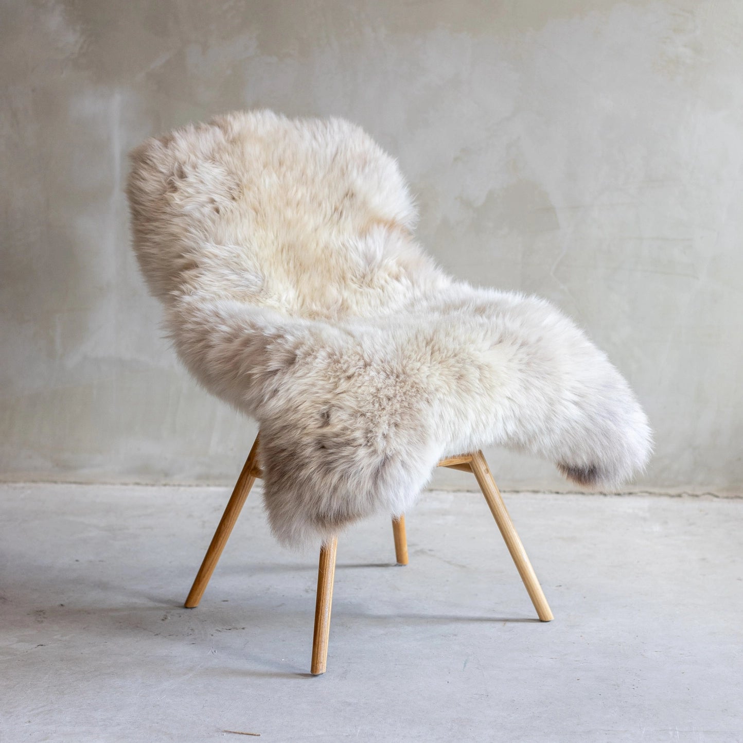 Premium Natural Sheepskin Rug – Mottled Finish
