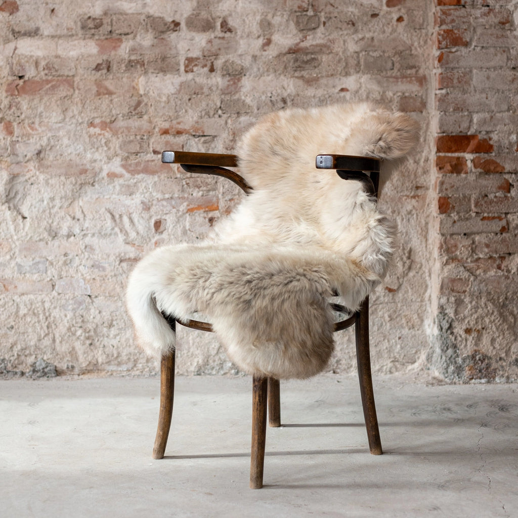 Premium Natural Sheepskin Rug – Mottled Finish