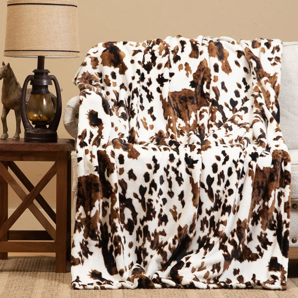 Tri‑Color Cowhide Plush Throw Blanket – Heavyweight, Ultra‑Soft Design