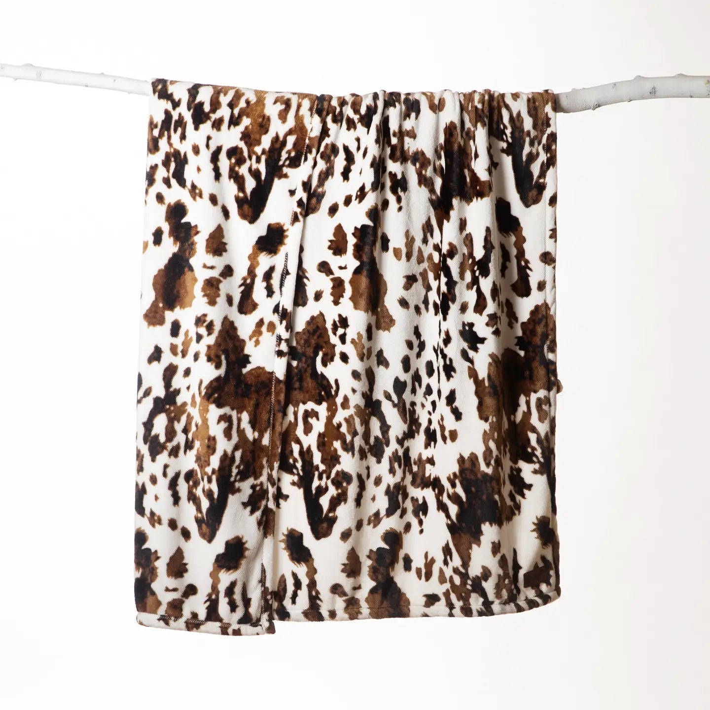 Tri‑Color Cowhide Plush Throw Blanket – Heavyweight, Ultra‑Soft Design